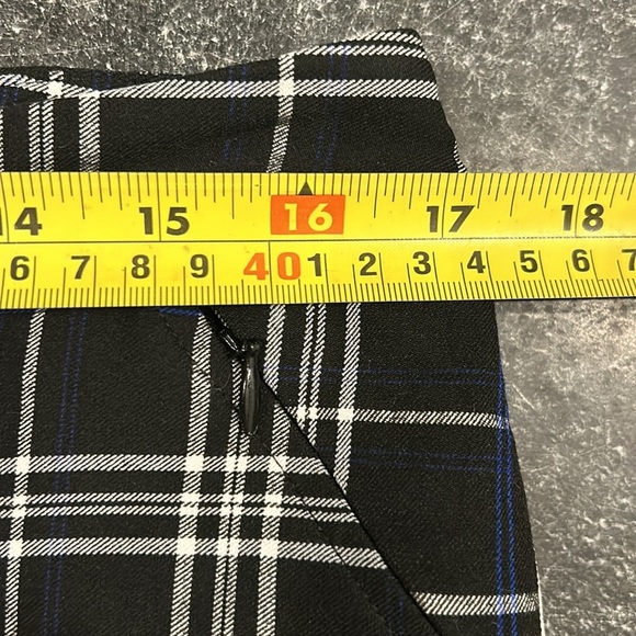 Plaid ankle comfort pants - Picture 6 of 9